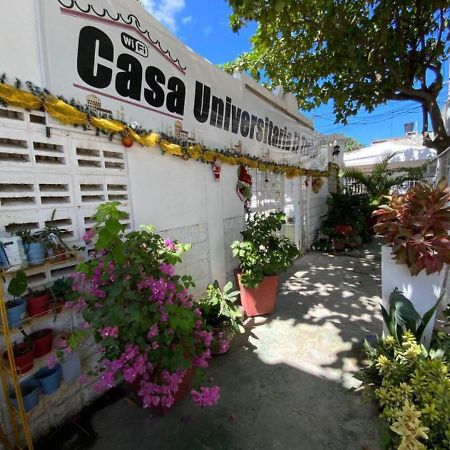 Casa Universitaria El Trebol Hotel Santa Marta  Exterior photo